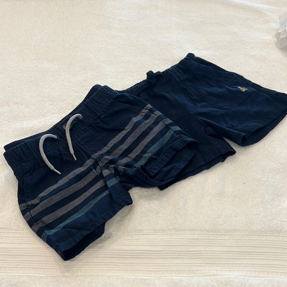 Baby gap 6-12m shorts